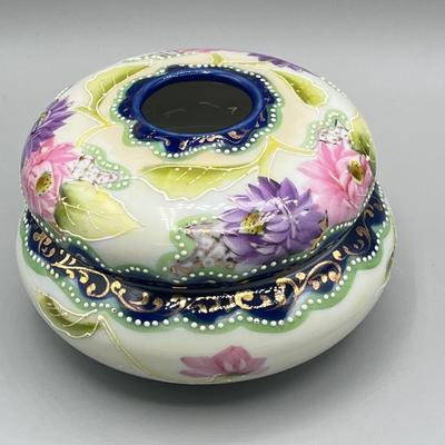 LOT 26: Antique / Vintage Trinket Dishes, Perfume Dauber