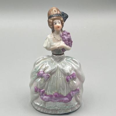 LOT 26: Antique / Vintage Trinket Dishes, Perfume Dauber