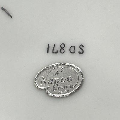 LOT 27: Japanese Ceramic Collection - Teapot, Teabag Strainer and More