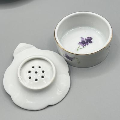 LOT 27: Japanese Ceramic Collection - Teapot, Teabag Strainer and More