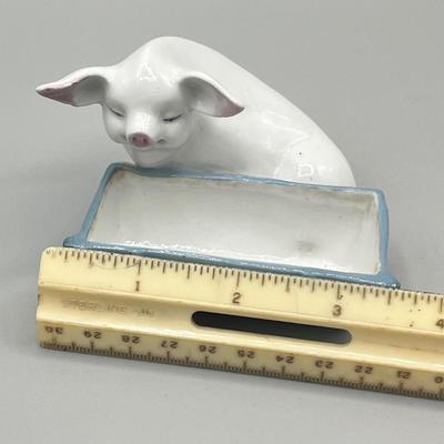 LOT 33: Collection of Vintage / Antique Figurines