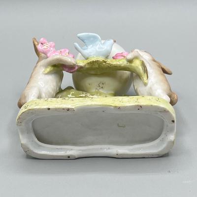 LOT 33: Collection of Vintage / Antique Figurines