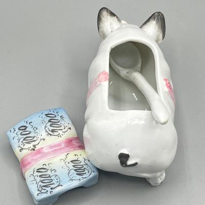 LOT 33: Collection of Vintage / Antique Figurines