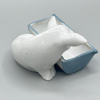 LOT 33: Collection of Vintage / Antique Figurines