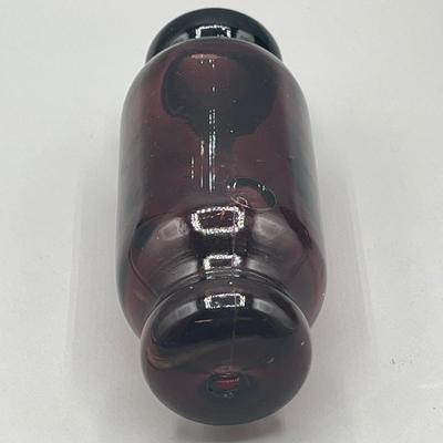 LOT 34: Vintage / Antique Glass Pieces