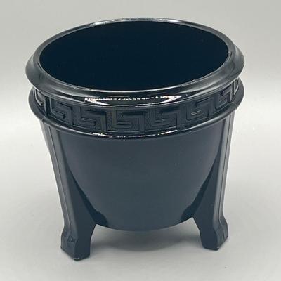 LOT 34: Vintage / Antique Glass Pieces