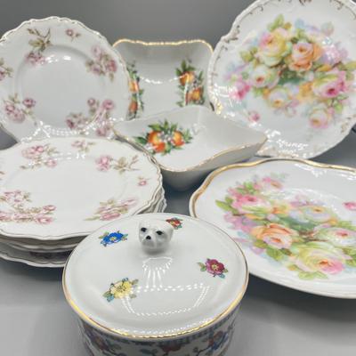 LOT 37: Ceramics / Porcelain Collection - Limoges and More