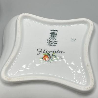 LOT 37: Ceramics / Porcelain Collection - Limoges and More