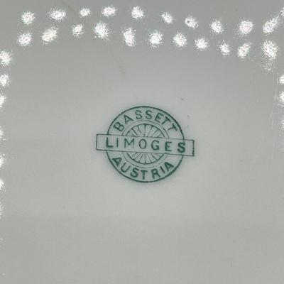 LOT 37: Ceramics / Porcelain Collection - Limoges and More