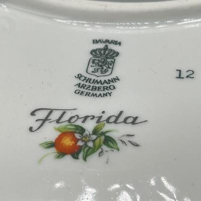 LOT 37: Ceramics / Porcelain Collection - Limoges and More