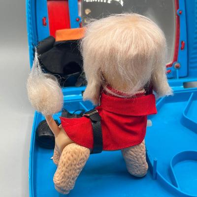 LOT 39: Remco 1966 Vintage TV Jones Poodle Dog Toy w/ Original TV Case and Accessories