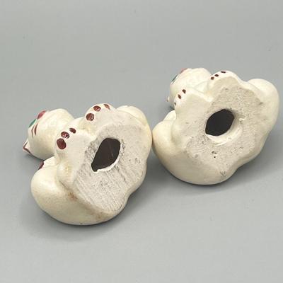 LOT 40: Vintage Cat Figurines - Salt and Pepper Shakers and More