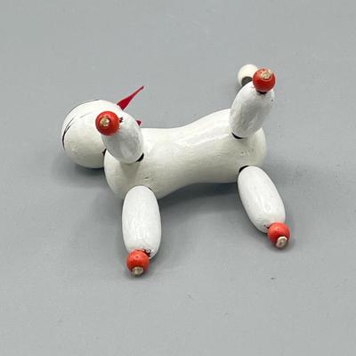 LOT 40: Vintage Cat Figurines - Salt and Pepper Shakers and More