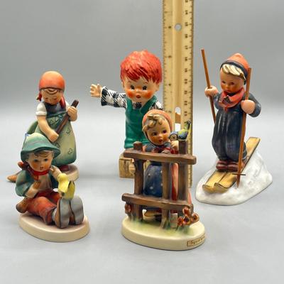LOT 41: Collection of Vintage Goebel Hummel Figurines