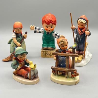 LOT 41: Collection of Vintage Goebel Hummel Figurines