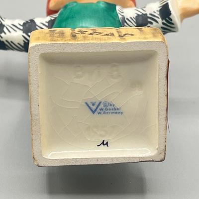 LOT 41: Collection of Vintage Goebel Hummel Figurines