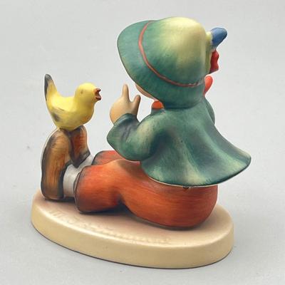 LOT 41: Collection of Vintage Goebel Hummel Figurines