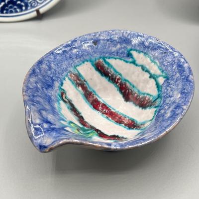 LOT 42: Blue and White Vintage Porcelain Pieces - Delft and More