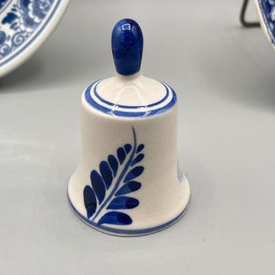 LOT 42: Blue and White Vintage Porcelain Pieces - Delft and More
