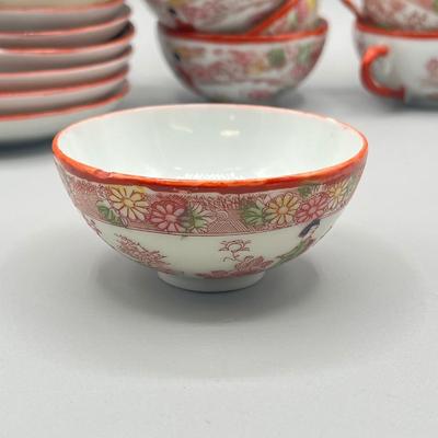 LOT 44: Children's Japanese Tea Set