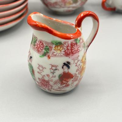 LOT 44: Children's Japanese Tea Set
