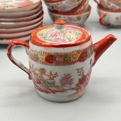 LOT 44: Children's Japanese Tea Set