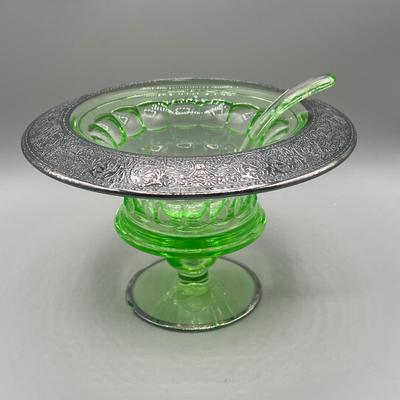 LOT 47: Vintage Uranium Glass Collection