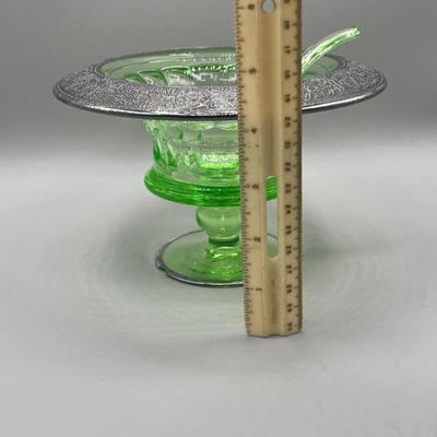 LOT 47: Vintage Uranium Glass Collection