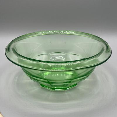 LOT 47: Vintage Uranium Glass Collection