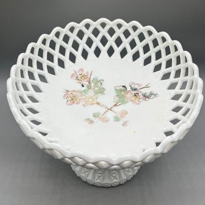 LOT 48: Two Large Milk Glass Dishes