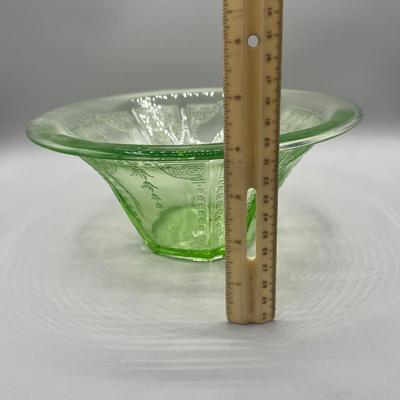 LOT 51: Large Vintage Uranium Glass Bowl and Plates