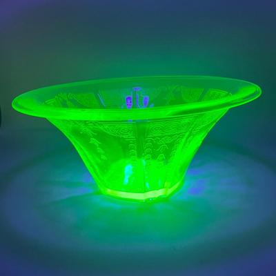 LOT 51: Large Vintage Uranium Glass Bowl and Plates