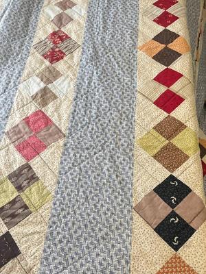 LOT 60: Antique Handmade Quilt