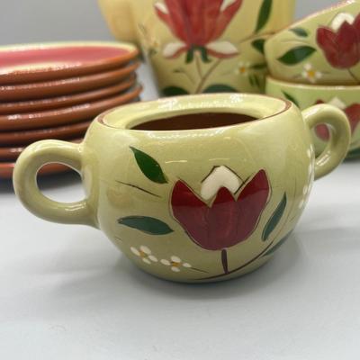 LOT 61: Magnolia Pattern Vintage Stangl Pottery Coffee Pot and More