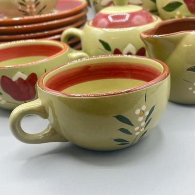 LOT 61: Magnolia Pattern Vintage Stangl Pottery Coffee Pot and More