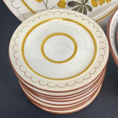 LOT 53: Vintage Stangl Pottery Dishes - Golden Blossom Pattern