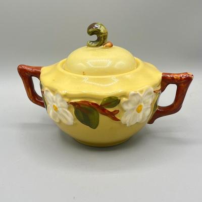 LOT 65: White Magnolia Pattern Vintage Stangl Pottery Dishes