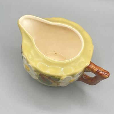 LOT 65: White Magnolia Pattern Vintage Stangl Pottery Dishes