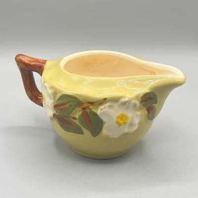 LOT 65: White Magnolia Pattern Vintage Stangl Pottery Dishes