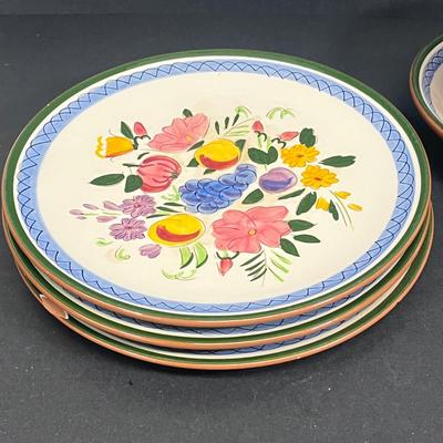 LOT 66: Vintage Stangl Pottery Dishes - Fruit and Flowers Pattern