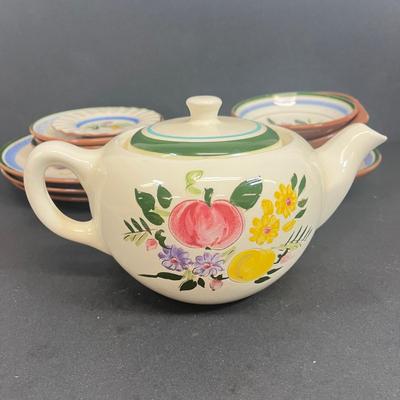 LOT 66: Vintage Stangl Pottery Dishes - Fruit and Flowers Pattern