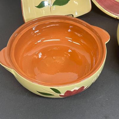 LOT 68: Vintage Stangl Pottery Dishes - Magnolia Pattern