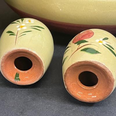 LOT 68: Vintage Stangl Pottery Dishes - Magnolia Pattern