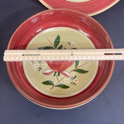 LOT 68: Vintage Stangl Pottery Dishes - Magnolia Pattern