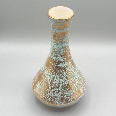 LOT 69: Vintage Stangl Pottery Vases