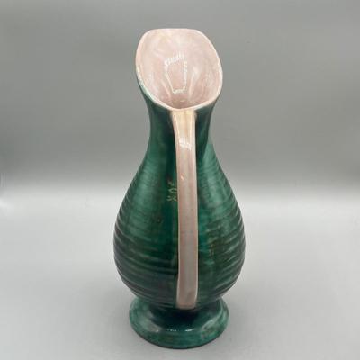 LOT 69: Vintage Stangl Pottery Vases