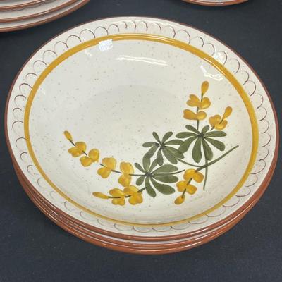 LOT 71: Golden Blossom Pattern - Vintage Stangl Pottery Dishes
