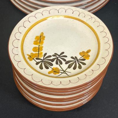 LOT 71: Golden Blossom Pattern - Vintage Stangl Pottery Dishes