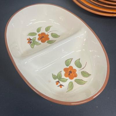 LOT 72: Bittersweet Pattern - Vintage Stangl Pottery Dishes