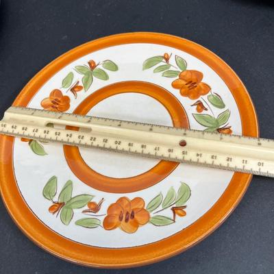 LOT 72: Bittersweet Pattern - Vintage Stangl Pottery Dishes